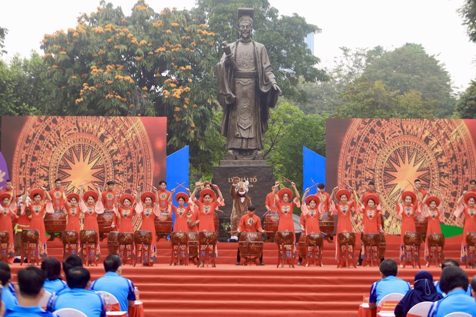 Sáng 11/4, Ban Chỉ đạo tổ chức Đại hội Thể thao Đông Nam Á lần thứ 31 TP Hà Nội tổ chức Lễ phát động “Hà Nội đếm ngược 31 ngày hướng tới SEA Games 31”.