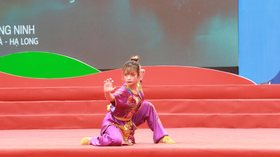 Chương trình nghệ thuật, thể thao chào mừng Lễ phát động.