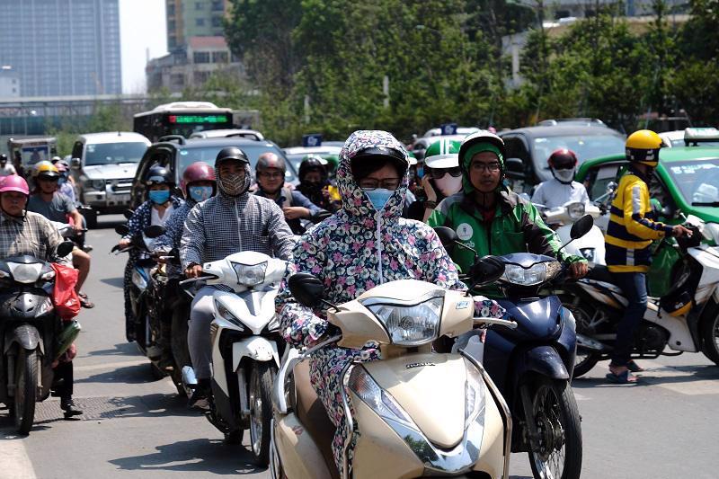 Dự báo thời tiết ngày 24/4: Hà Nội tiếp tục tăng nhiệt, nắng nóng diện rộng. Ảnh: Phạm Hùng