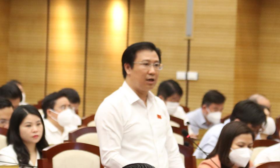 ĐB Nguyễn Thanh Bình (Tổ ĐB quận Tây Hồ) đặt câu hỏi tại phiên giải trình
