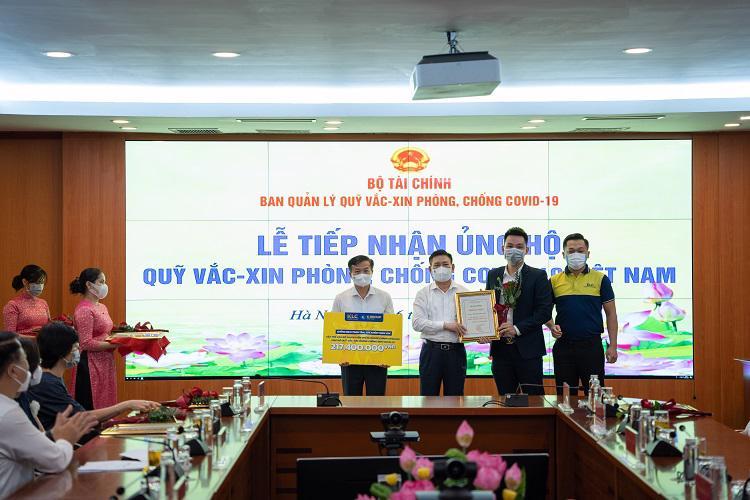 KLC ủng hộ quỹ phòng chống Covid - 19