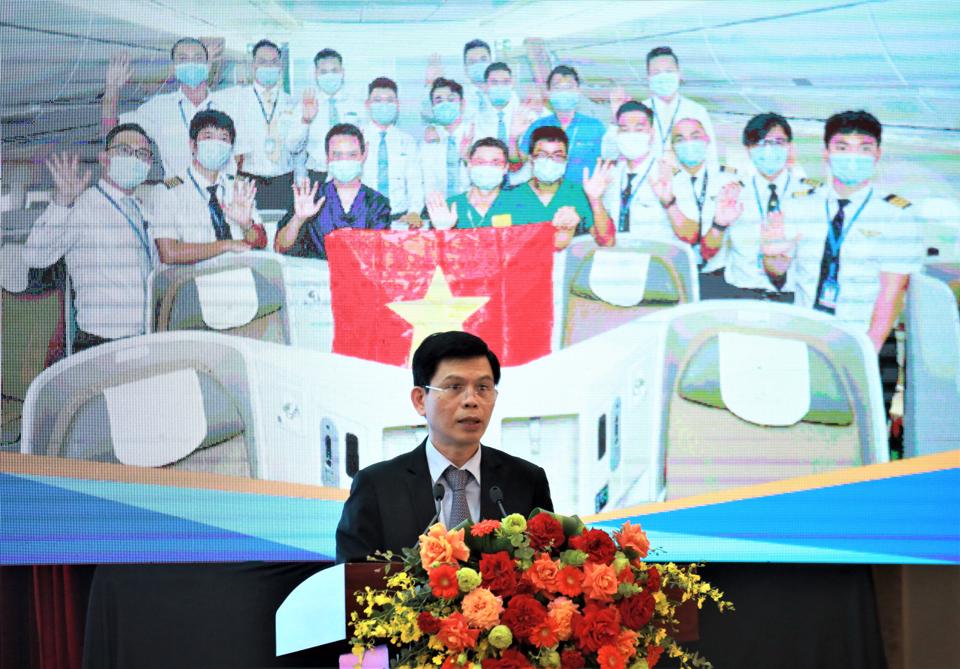 Thứ trưởng Bộ GTVT Lê Anh Tuấn phát biểu tại hội thảo