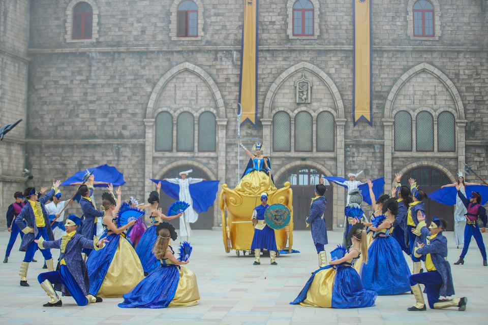 Show diễn hoành tráng “Trận chiến ở Vương quốc Mặt Trăng” tại Bà Nà Hills gây ấn tượng mạnh
