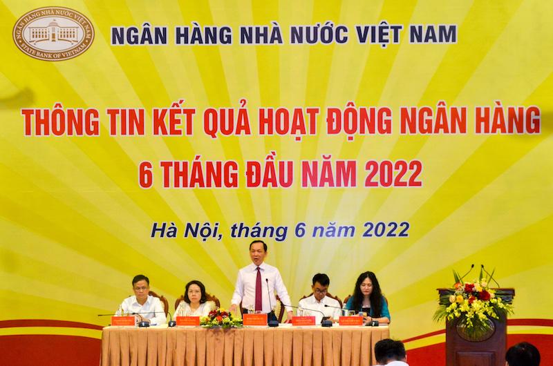 Quang cảnh họp báo