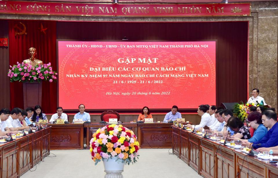 Quang cảnh buổi gặp mặt.