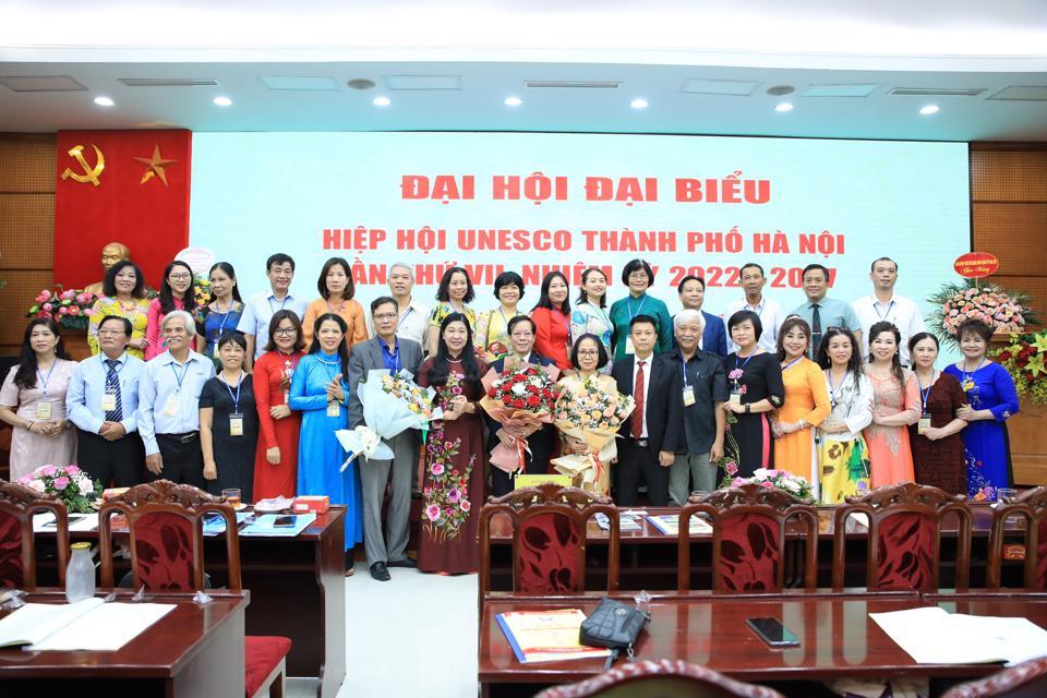 Ra mắt Ban Chấp hành Hiệp hội UNESCO TP Hà Nội nhiệm kỳ 2022-2027.