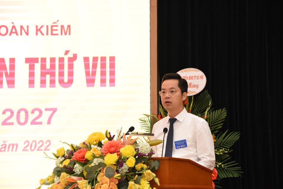 Bí thư Quận ủy, Chủ tịch HĐND quận Hoàn Kiếm Vũ Đăng Định phát biểu tại Đại hội