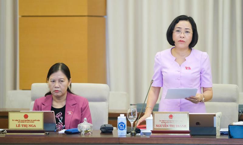 Trưởng ban Công tác đại biểu thuộc Ủy ban Thường vụ Quốc hội Nguyễn Thị Thanh phát biểu thảo luận. Ảnh: Quochoi.vn