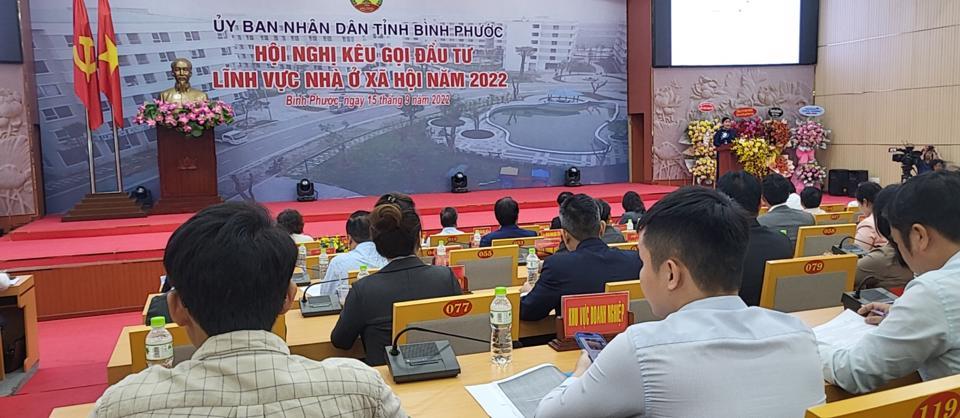 Đại biểu dự hội nghị kêu gọi đầu tư lĩnh vực nhà ở  xã hội tỉnh Bình Phước năm 2022.