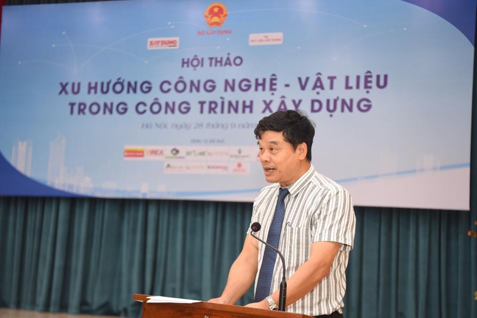 Vụ trưởng Vụ Vật liệu xây dựng (Bộ Xây dựng) Phạm Văn Bắc cho biết, sản xuất VLXD phát triển mạnh mẽ trong 15 năm qua.