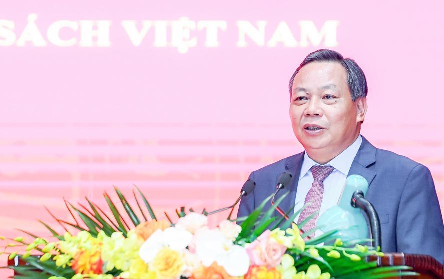 Phó Bí thư Thành ủy Hà Nội Nguyễn Văn Phong phát biểu tại cuộc gặp mặt.