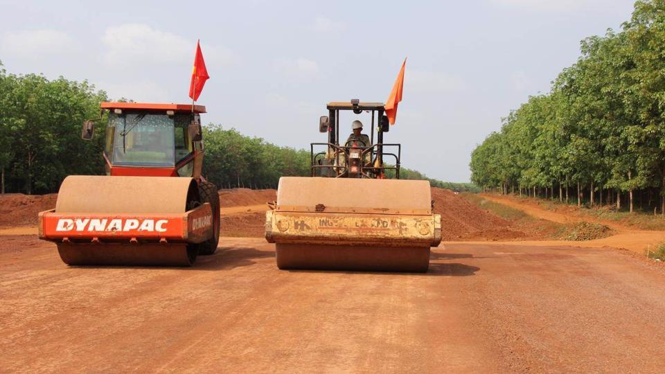 Hiện tại, các hợp đồng gói thầu cao tốc Bắc - Nam giai đoạn 1 đều đã ký xong và có thời gian bảo hành là 2 năm.