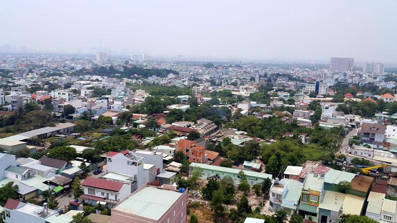 Thị trường BĐS đang hướng vào đáp ứng nhu cầu đầu cơ hoặc tích lũy tài sản của bộ phận dân cư nhiều tiền. Ảnh: Huy Khánh