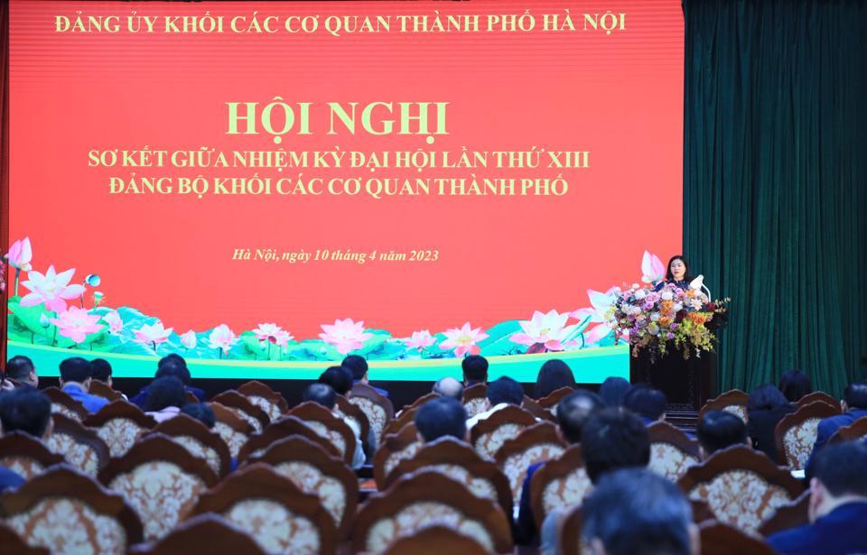 Quang cảnh Hội nghị sơ kết giữa nhiệm kỳ Đại hội lần thứ XIII Đảng bộ Khối các cơ quan Thành phố Hà Nội