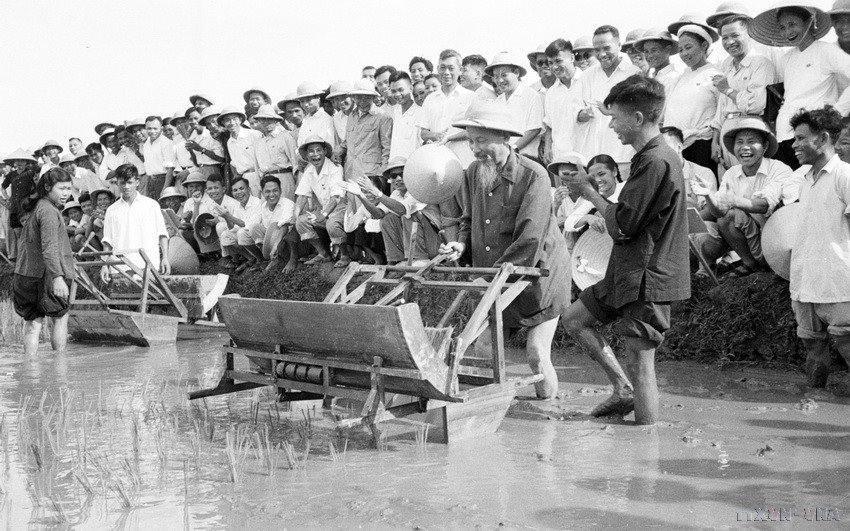 Chủ tịch Hồ Chí Minh: Người sáng lập, lãnh đạo Đảng Cộng sản Việt Nam - Ảnh 21