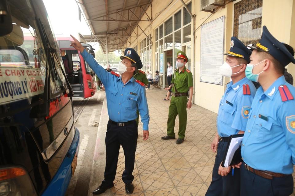 Trong 6 tháng đầu năm các Sở GTVT đã xử lý thu hồi phù hiệu đối với 11.679 phương tiện.