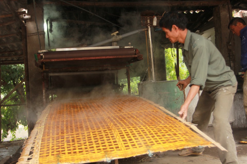 Làng nghề làm miến Cự Đà, huyện Thanh Oai. Ảnh: Phạm Hùng