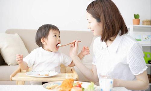 Trẻ ăn món này buối sáng có lười tới mấy con cũng mê và chóng lớn - Ảnh 1