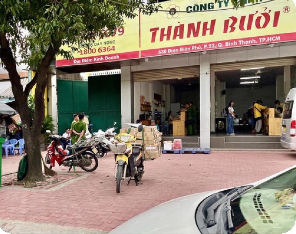 Nhà xe Thành Bưởi chi nhánh Bình Thạnh.