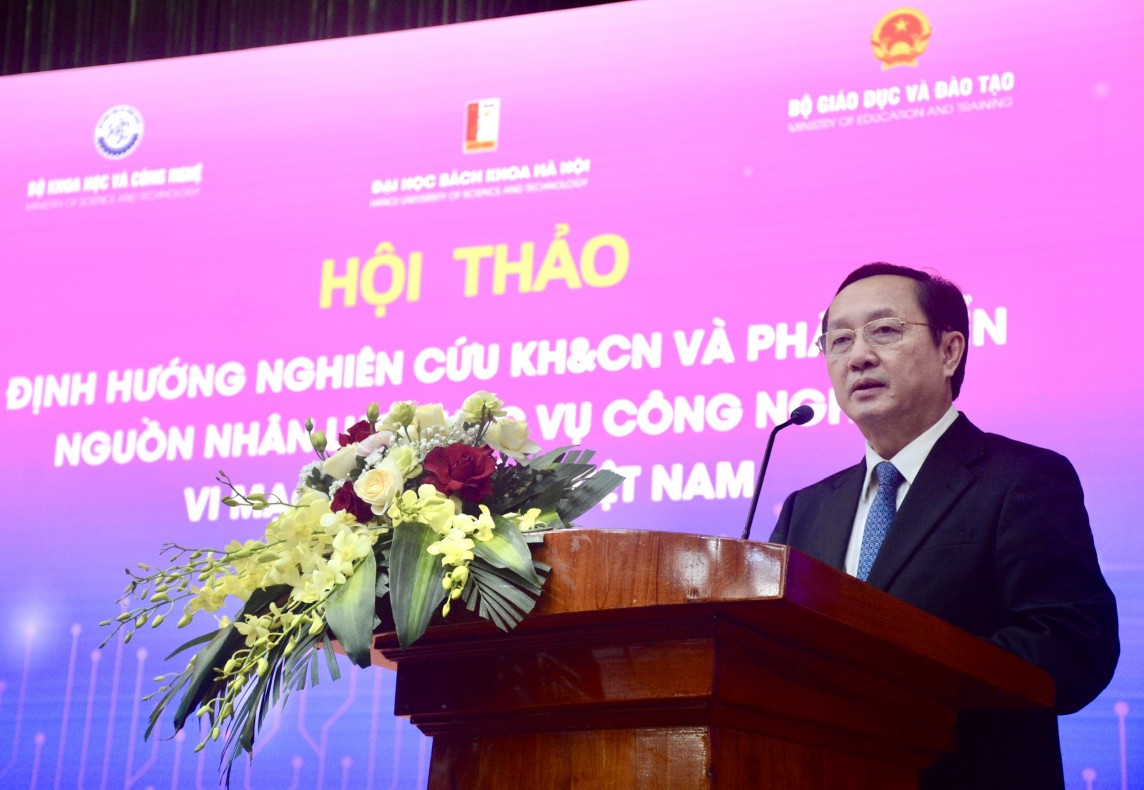 Bộ trưởng Bộ Khoa học và Công nghệ Huỳnh Thành Đạt