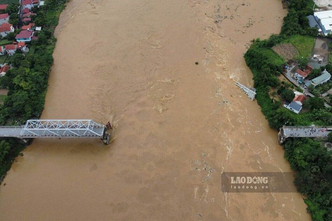 Xây cầu Phong Châu, liệu sập cầu có phải chỉ do bão Yagi