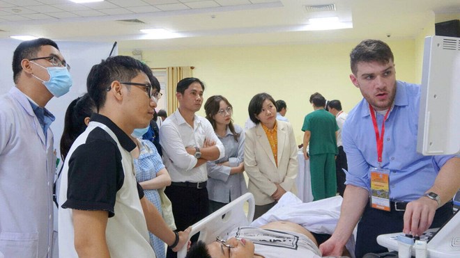 Bệnh viện Đà Nẵng nâng cao năng lực cấp cứu người bệnh