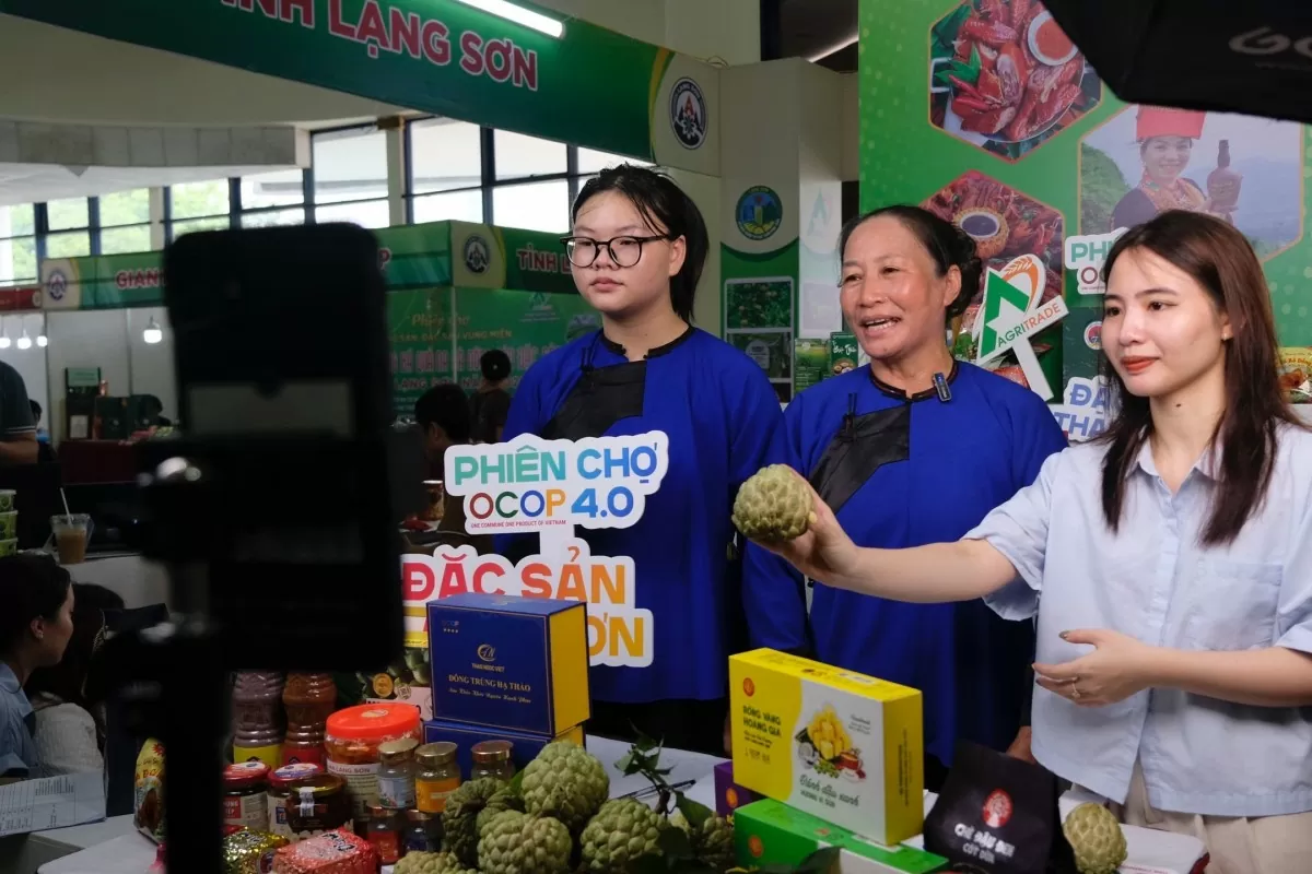 Bộ Công Thương tăng cường thực hiện Cuộc vận động 'Người Việt Nam ưu tiên dùng hàng Việt Nam' Bộ Công Thương tăng cường thực hiện Cuộc vận động 'Người Việt Nam ưu tiên dùng hàng Việt Nam'