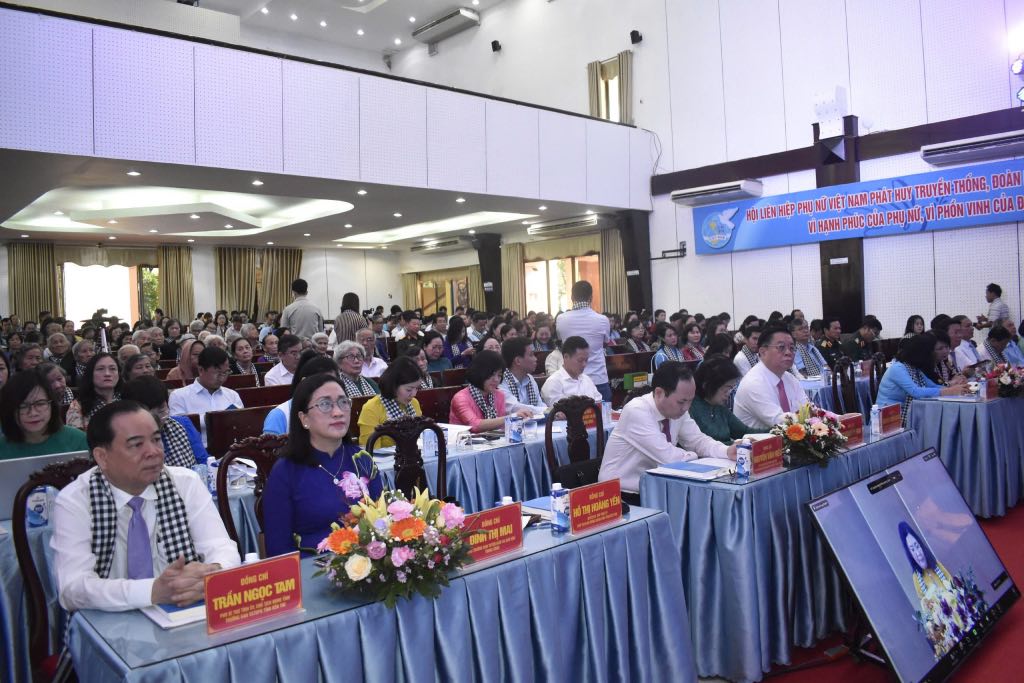 Các đại biểu tham dự hội thảo. Ảnh: Thành Nhân