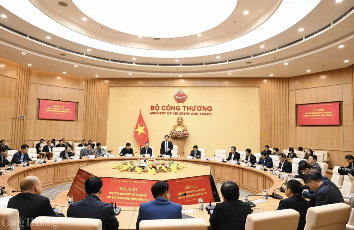 Bộ Công Thương tổ chức Hội nghị tổng kết Nghị quyết số 18/NQ-TW của Ban Chấp hành Trung ương Đảng khóa XII vào cuối năm 2024. Ảnh: Cấn Dũng Bộ Công Thương tổ chức Hội nghị tổng kết Nghị quyết số 18/NQ-TW của Ban Chấp hành Trung ương Đảng khóa XII vào cuối năm 2024. Ảnh: Cấn Dũng