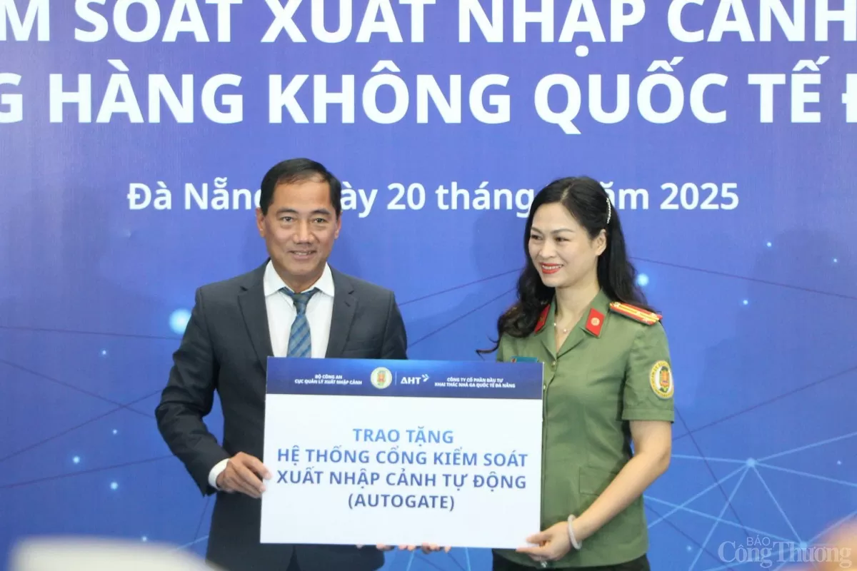 Cổng kiểm soát xuất nhập cảnh tự động sân bay Đà Nẵng Cổng kiểm soát xuất nhập cảnh tự động sân bay Đà Nẵng