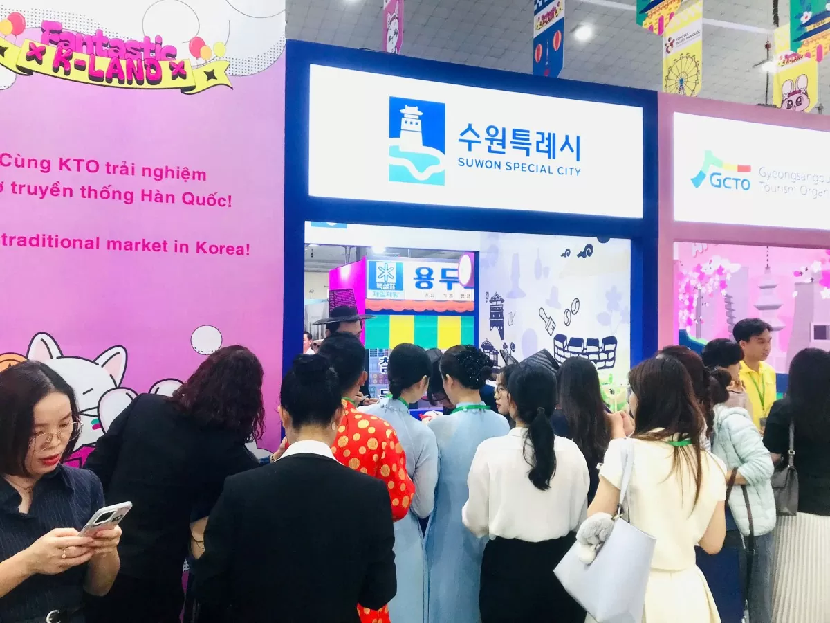 Gian hàng quảng bá du lịch Hàn Quốc