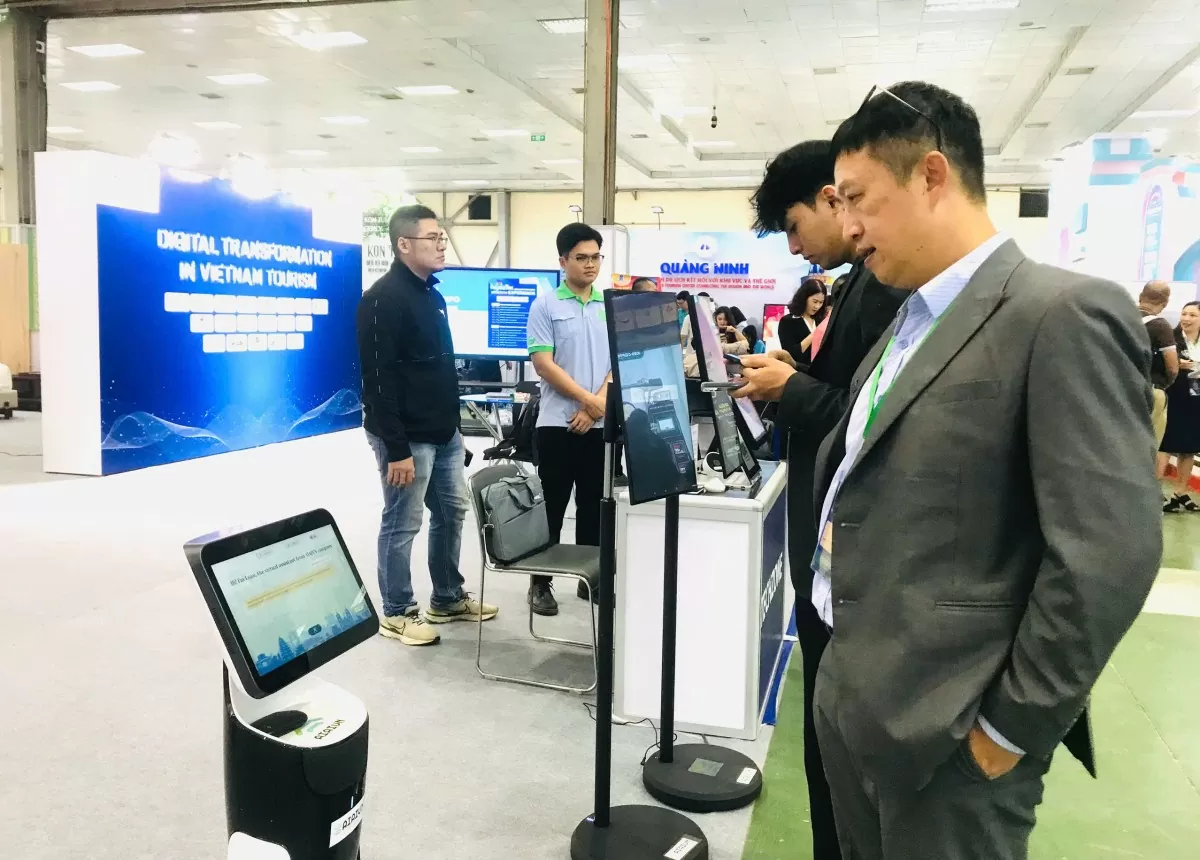 Khu vực trưng bày công nghệ du lịch