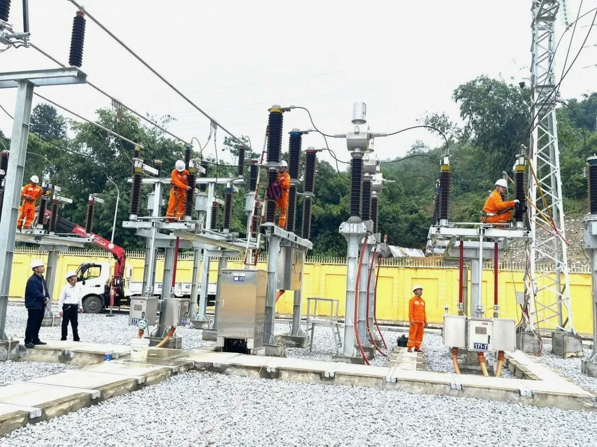 Điện lực Tuyên Quang tăng tốc chuyển đổi số, nâng cao hiệu quả sử dụng năng lượng Điện lực Tuyên Quang tăng tốc chuyển đổi số, nâng cao hiệu quả sử dụng năng lượng