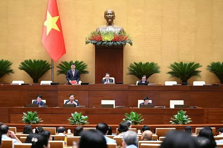 Toàn cảnh phiên họp sáng 28/5