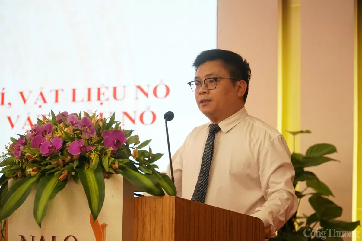 Quán triệt Luật Quản lý, sử dụng vũ khí, vật liệu nổ Quán triệt Luật Quản lý, sử dụng vũ khí, vật liệu nổ