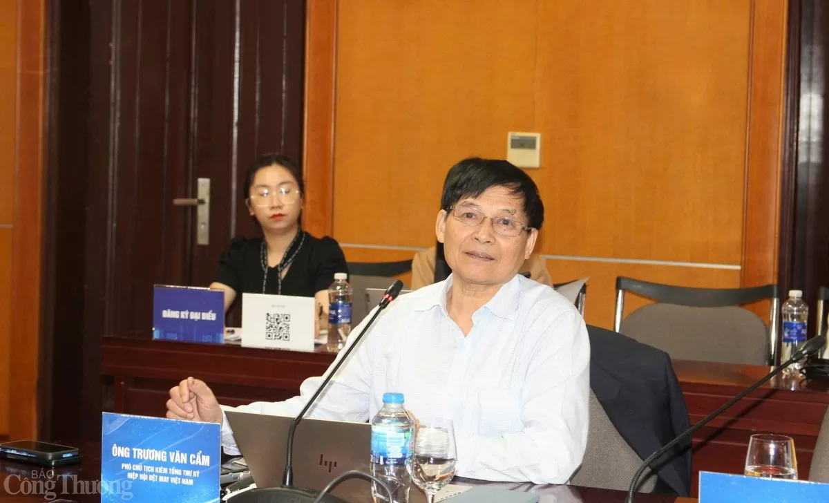 Giao ban xúc tiến thương mại với thương vụ tháng 5/2025: Thúc đẩy xuất khẩu dệt may - da giày Giao ban xúc tiến thương mại với thương vụ tháng 5/2025: Thúc đẩy xuất khẩu dệt may - da giày