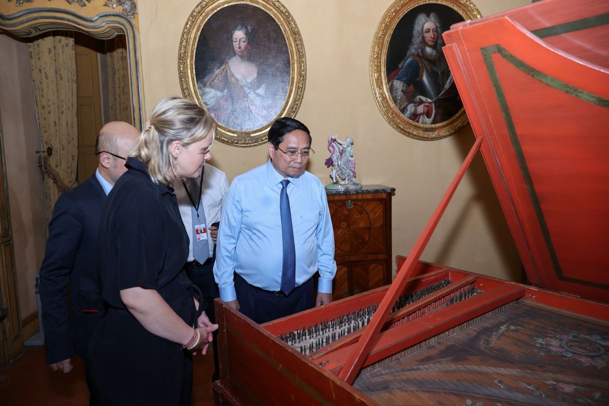 Thủ tướng Chính phủ thăm Bảo tàng Lascaris. Ảnh: VGP