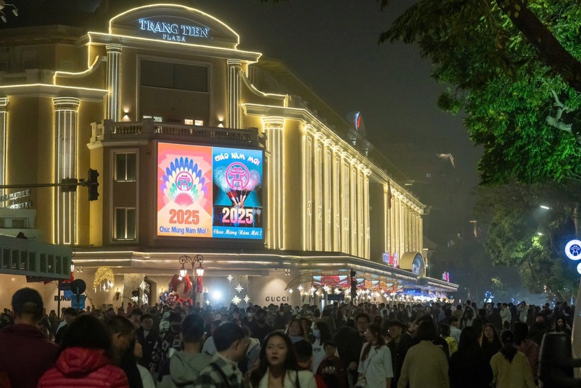 Hà Nội sẽ lắp đặt màn hình LED và loa truyền thanh phục vụ lễ Quốc khánh 2/9. Ảnh minh họa