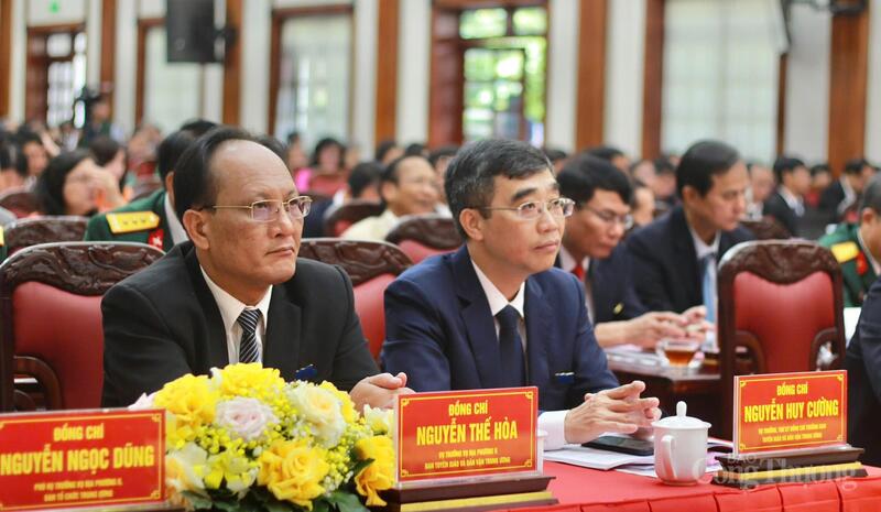 Đại hội có sự tham dự của đại diện lãnh đạo Vụ Địa phương II-Ban Tổ chức Trung ương, Vụ Địa bàn V-Ủy ban Kiểm tra Trung ương, Vụ Địa phương II-Ban Tuyên giáo và Dân vận Trung ương, Vụ Địa phương II-Ban Nội chính Trung ương, Vụ Địa phương II-Văn phòng Trung ương…