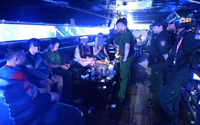 Vụ gần 150 người dùng ma túy ở quán bar: Khởi tố 12 vụ án và 39 bị can liên quan