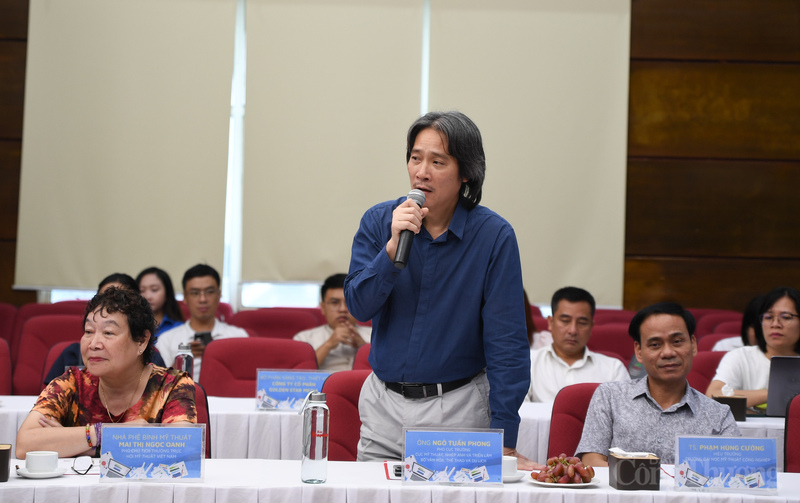 Các chuyên gia chia sẻ về quan điểm sử dụng AI vào việc sáng tạo trong các cuộc thi.