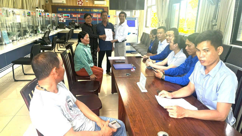 Việc số hóa trong triển khai giải quyết hồ sơ đã đem lại sự hài lòng từ phía người dân. Ảnh: Nguyễn Dương