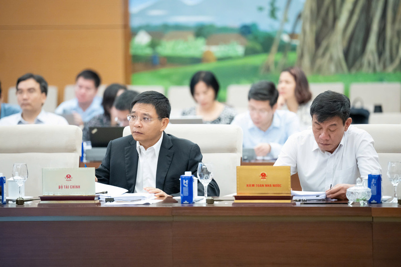 Phiên họp Ủy ban Thường vụ Quốc hội cho ý kiến về dự án Luật sửa đổi, bổ sung một số điều của Luật Giá