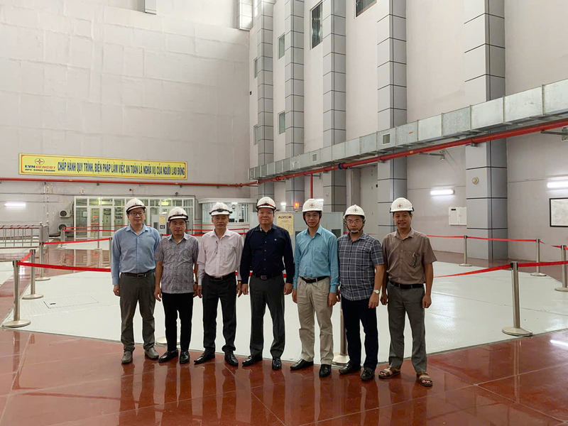 Đoàn kiểm tra Bộ Công Thương làm việc với Thủy điện Sông Tranh 2 về phòng chống thiên tai và vận hành hồ chứa