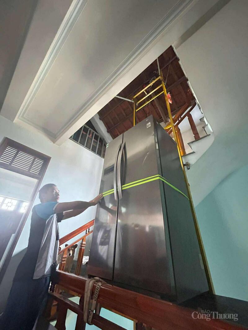 Thanh máy chống lũ của anh Lê Thanh Nguyên Vũ, đây là sản phẩm được nhiều hộ dân ở rốn lũ Lệ Thuỷ triển khai