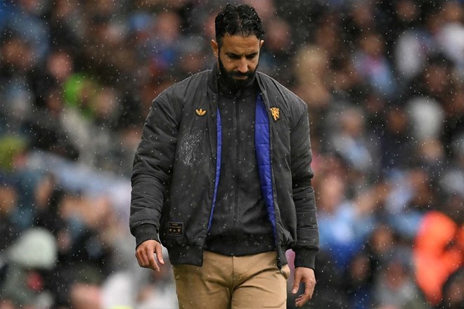 Ruben Amorim cần thời gian nhưng Man United không thể chờ đợi lâu