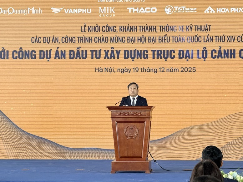 Chủ tịch UBND TP. Hà Nội Vũ Đại Thắng phát biểu tại lễ khởi công. Ảnh: HT