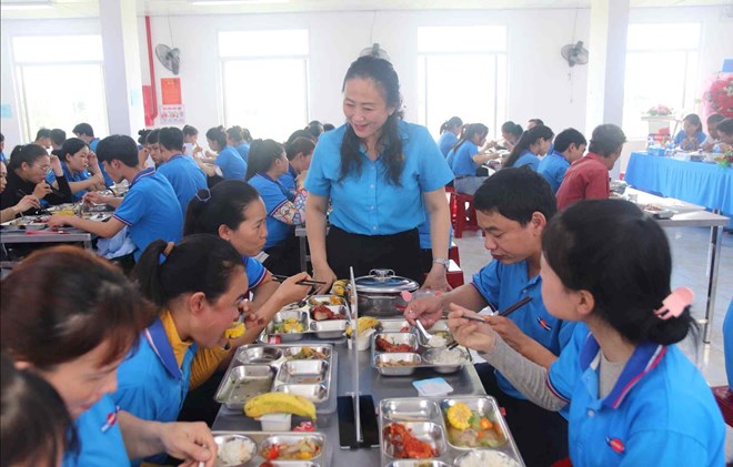 Công đoàn Lâm Đồng quan tâm chăm lo đời sống đoàn viên, người lao động