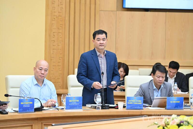 Ông Bùi Huy Sơn - Vụ trưởng Vụ Kế hoạch, Tài chính và Quản lý doanh nghiệp (Bộ Công Thương). Ảnh: Cấn Dũng