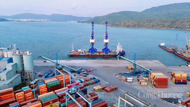 Tỉnh Gia Lai đặt mục tiêu giữ vững đà tăng trưởng xuất khẩu trong năm 2026, phấn đấu đạt khoảng 3,5 tỷ USD.